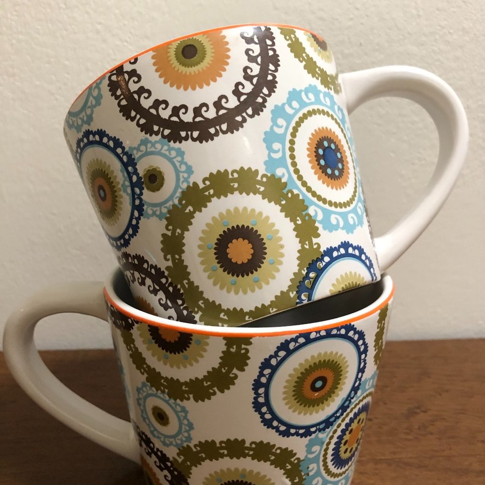 vintage 16 oz MEDALLION MOSAIC Short MUGS set of 2   COLORFUL PATTERN  1980'S